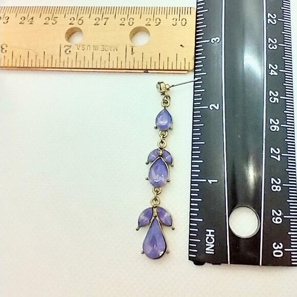 Lavender rhinestone long dangle post earrings NWOT - Picture 4 of 4